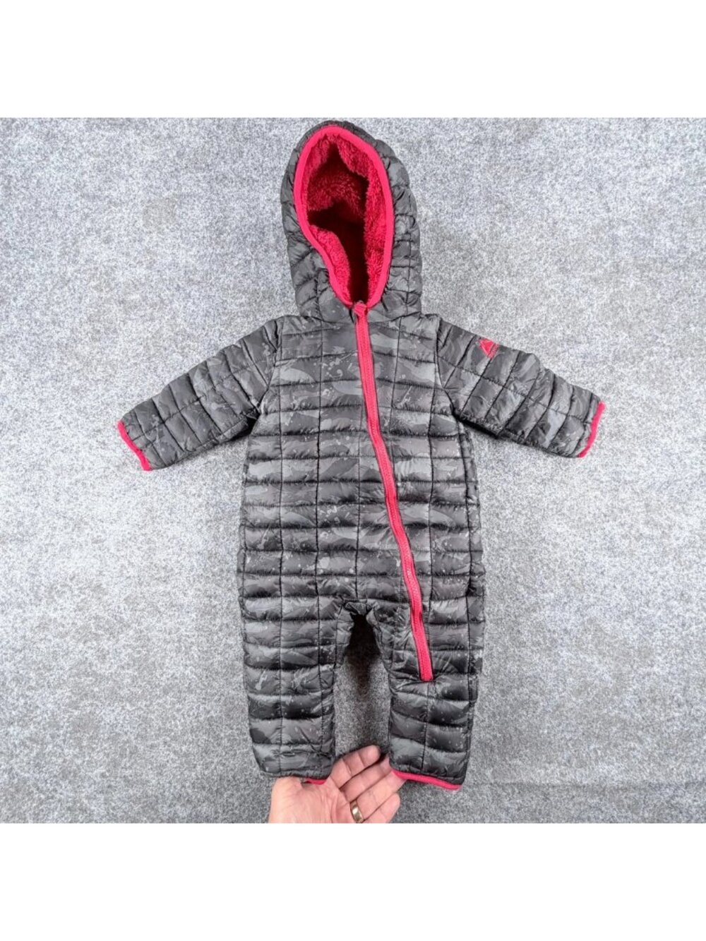 Snozu Infant Quilted‎ Snowsuit Toddler Size 3/6M Gray Camo Faux Fur Fleece Lined